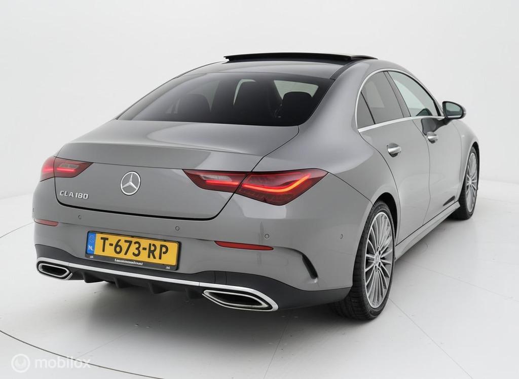 Mercedes CLA-klasse 180 AMG Line PANO|HUD|BURM|360CAMERA|LED, CLA, 136 pk, Gebruikt, Euro 6