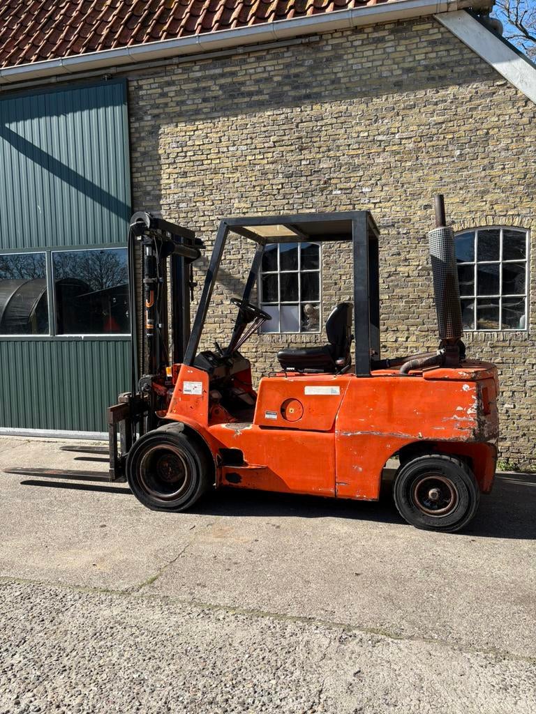 Dantruck heftruck 4 T diesel perkins lepelspreiders jl truck, 3000 tot 4000 kg, Diesel, Dantruck, Heftruck