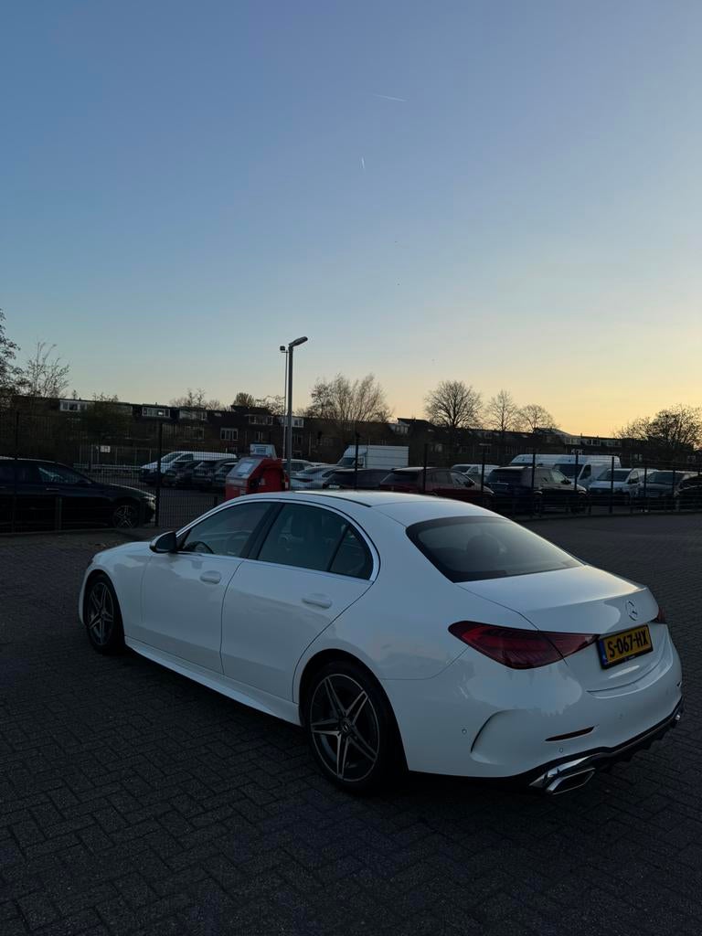 Mercedes-Benz C-Klasse C180 170pk 9G-TRONIC 2022 Wit, Auto's, Automaat, 1800 kg, 4 cilinders, Wit