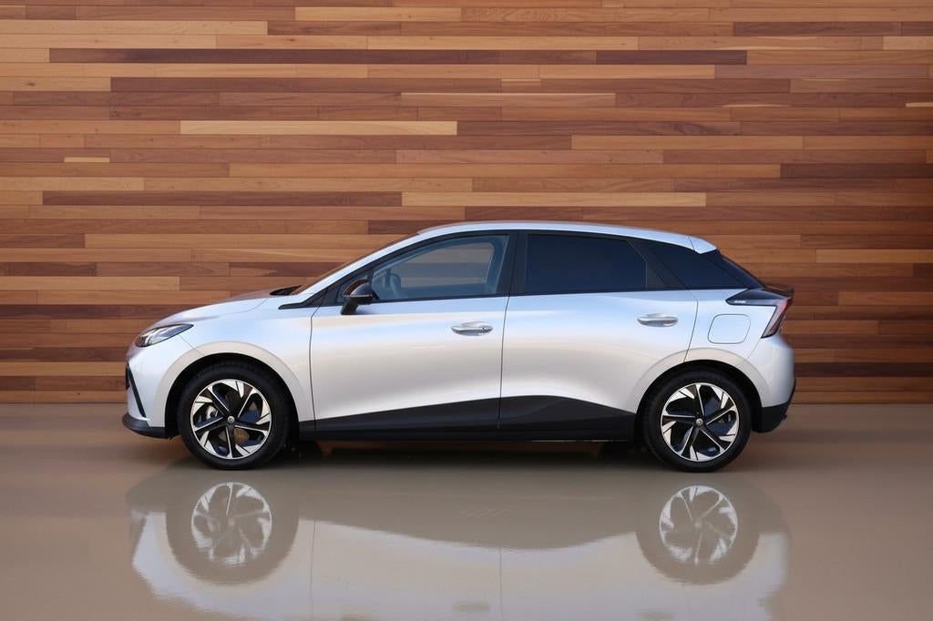 MG MG4 Electric Long Range Comfort 64 kWh | SOH 92%, Auto's, MG, Automaat, Met garantie (alle), Origineel Nederlands, 21 min