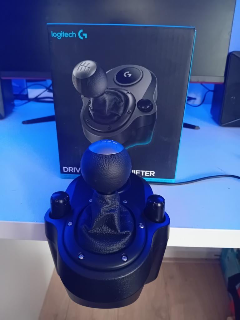 Logitech Driving Force Shifter, Computers en Software, Joysticks, Zo goed als nieuw, Ophalen of Verzenden