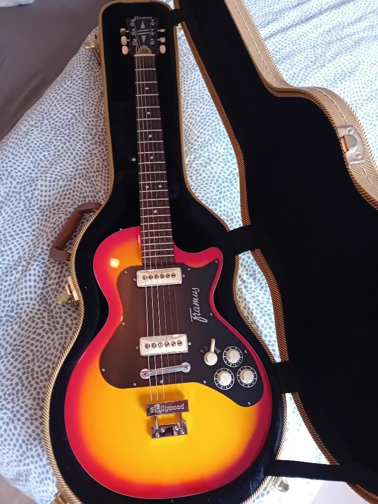 Framus Hollywood Reissue nieuwstaat!, Muziek en Instrumenten, Ophalen, Zo goed als nieuw, Solid body, Overige merken