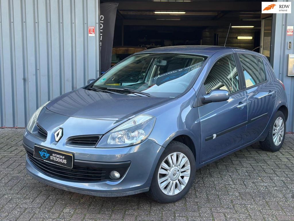 Renault Clio 1.6-16V Privilège, Voorwielaandrijving, Gebruikt, Blauw, Origineel Nederlands