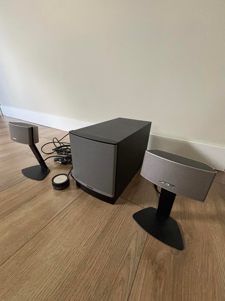 Bose Companion 50 multimedia speaker systeem, Computers en Software, Pc speakers, Ophalen, Zo goed als nieuw
