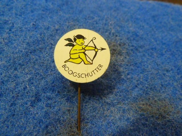 Speldje Boogschutter, Verzamelen, Speldjes, Pins en Buttons, Ophalen of Verzenden, Zo goed als nieuw, Overige onderwerpen