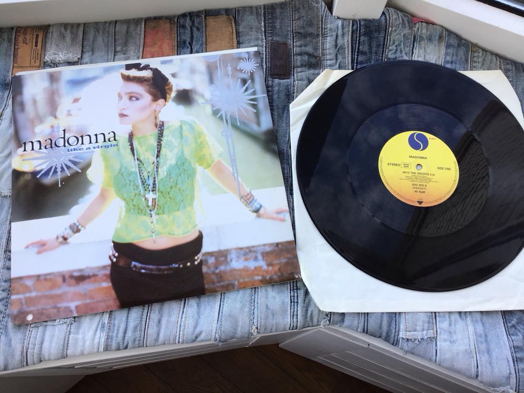 Madonna - Like a Virgin / Into the Groove, Ophalen of Verzenden, Gebruikt, 12 inch
