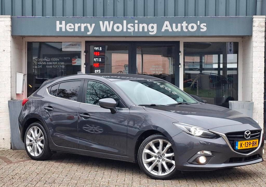 Mazda 3 2.0 GT-M Head Up Navi Pdc Clima, Voorwielaandrijving, Stof, Gebruikt, 4 cilinders