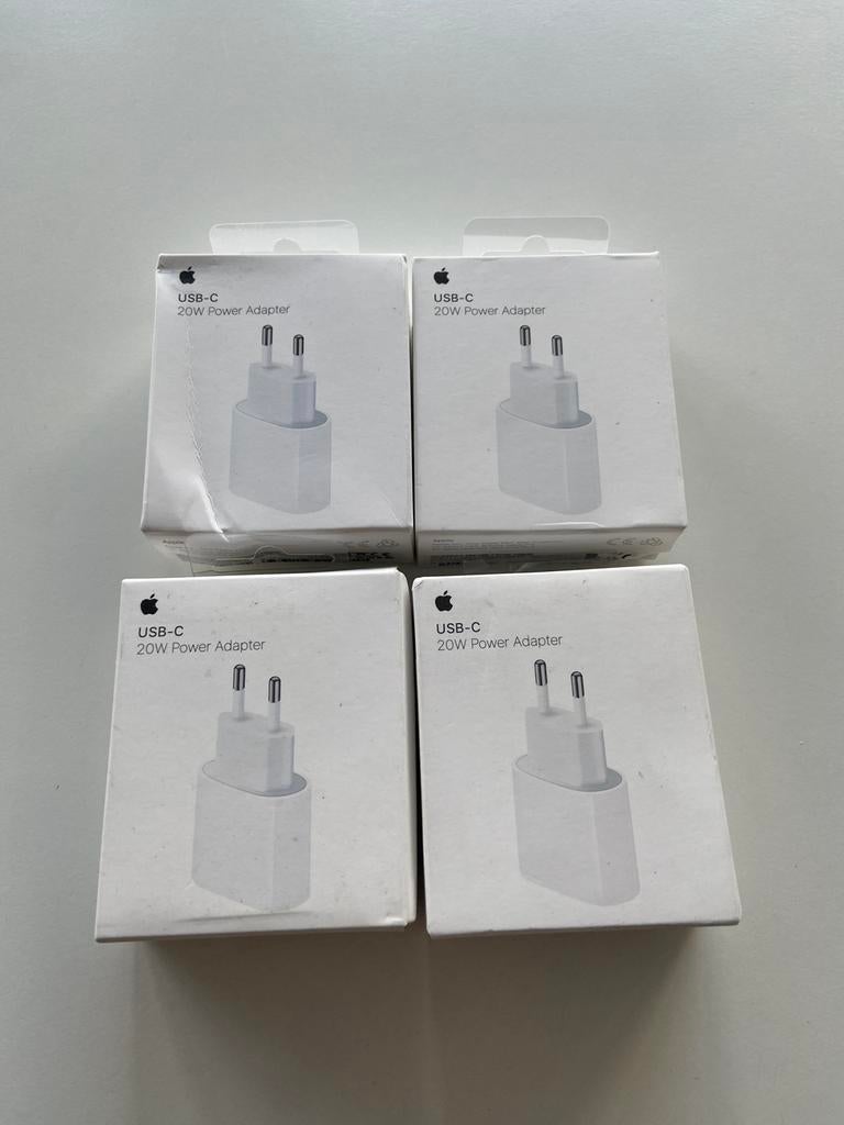 Apple usb-c Adapter 20W (4 stuks), ., Ophalen of Verzenden, Zo goed als nieuw, .