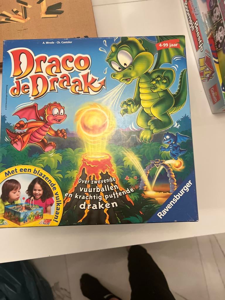 Draco de Draak: Spannend bordspel met blazende vulkaan, Drie of vier spelers, Ophalen of Verzenden, Gebruikt