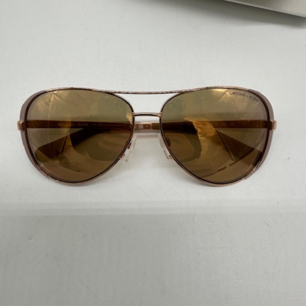 Michael Kors - MK5004 Zonnebril - in nette staat, Overige merken, Zonnebril, Zwart, Ophalen of Verzenden