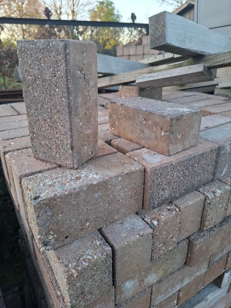 Mooi gebruikte straatklinkers voor oprit of terras, Tuin en Terras, Tegels en Klinkers, Ophalen, Gebruikt, Klinkers, 10 m² of meer