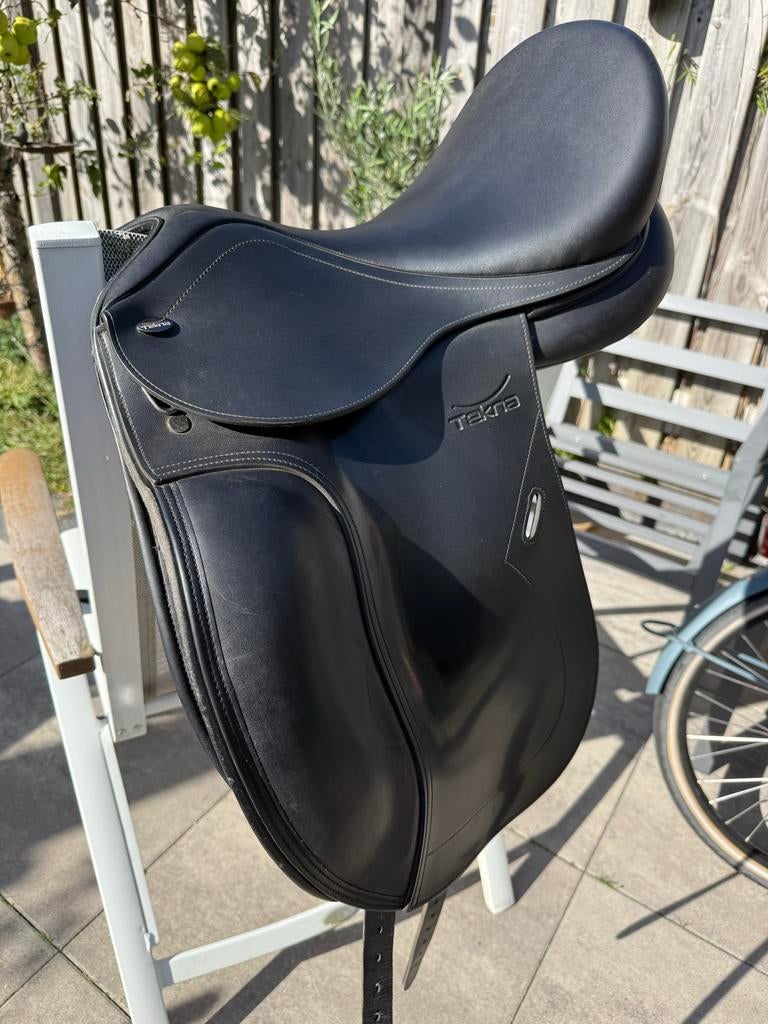 Tekna S-line dressuurzadel 16,5 inch, Ophalen, Gebruikt, Dressuur