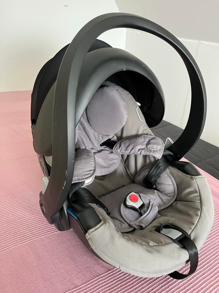 BeSafe Izi Go Modular autostoeltje + adapters Babyzen Yoyo, Zijbescherming, 0 t/m 13 kg, Ophalen, Overige merken