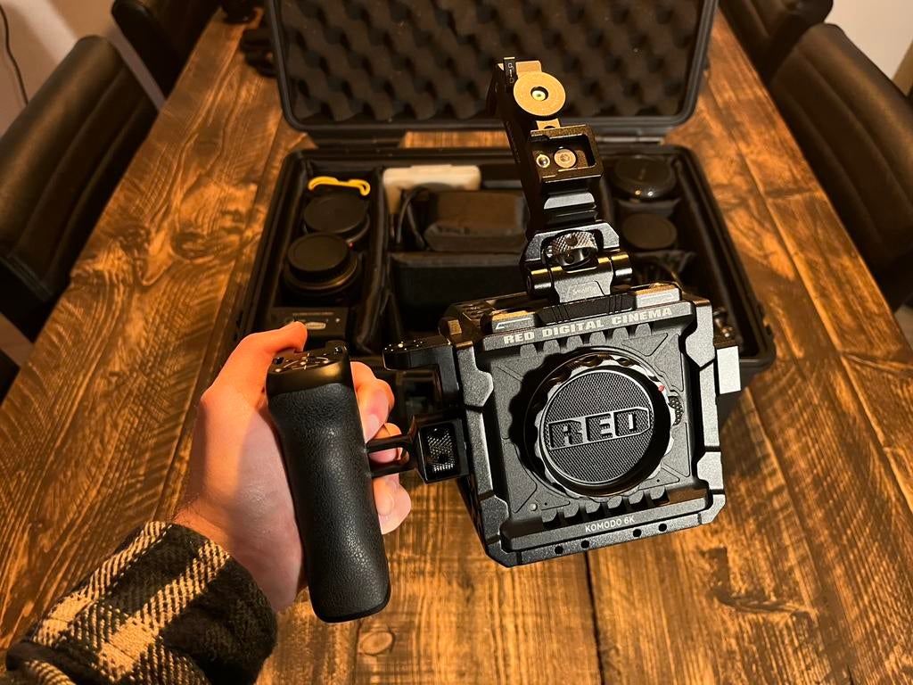RED Komodo 6K + accessoires, Ophalen of Verzenden, Zo goed als nieuw, Video