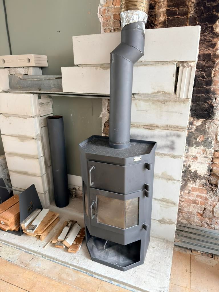 Dik geurts freek houtkachel, Ophalen, Zo goed als nieuw