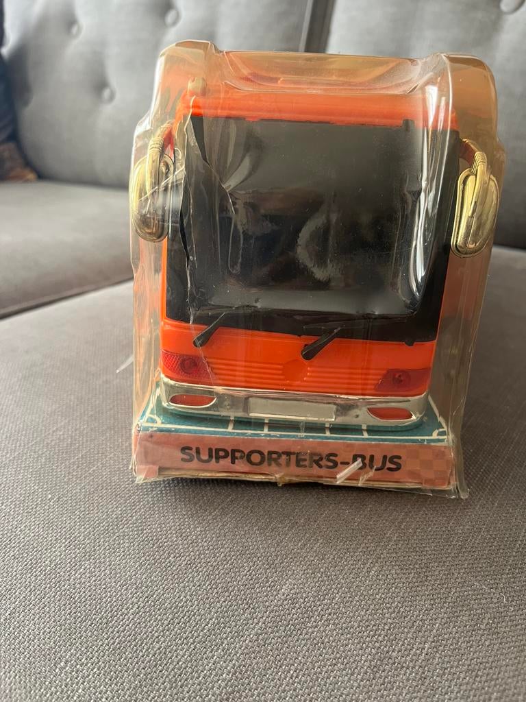 Plastic oranje spelersbus, Verzamelen, Ophalen of Verzenden, Nieuw, Overige typen