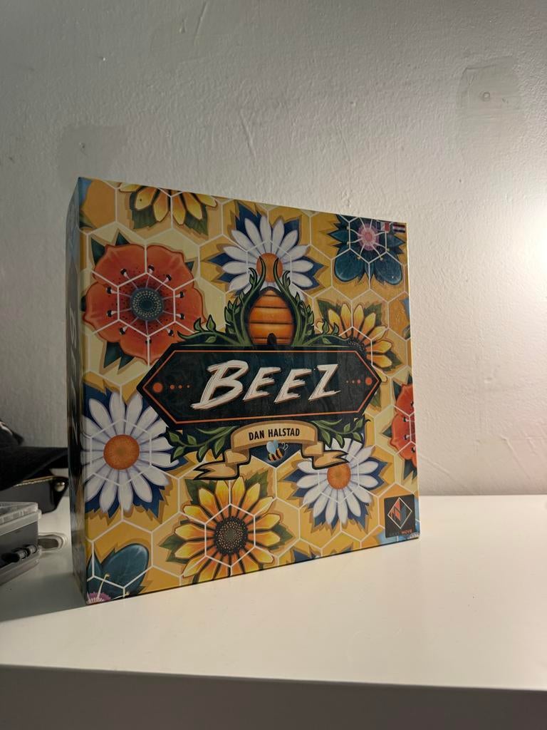 Beez Bordspel - Nieuwstaat!, Een of twee spelers, Ophalen of Verzenden, Zo goed als nieuw, Reisspel