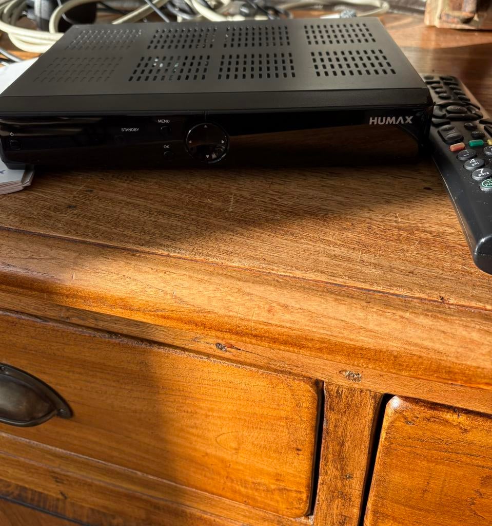 Humax incl afstandbediening, Ophalen of Verzenden, Gebruikt