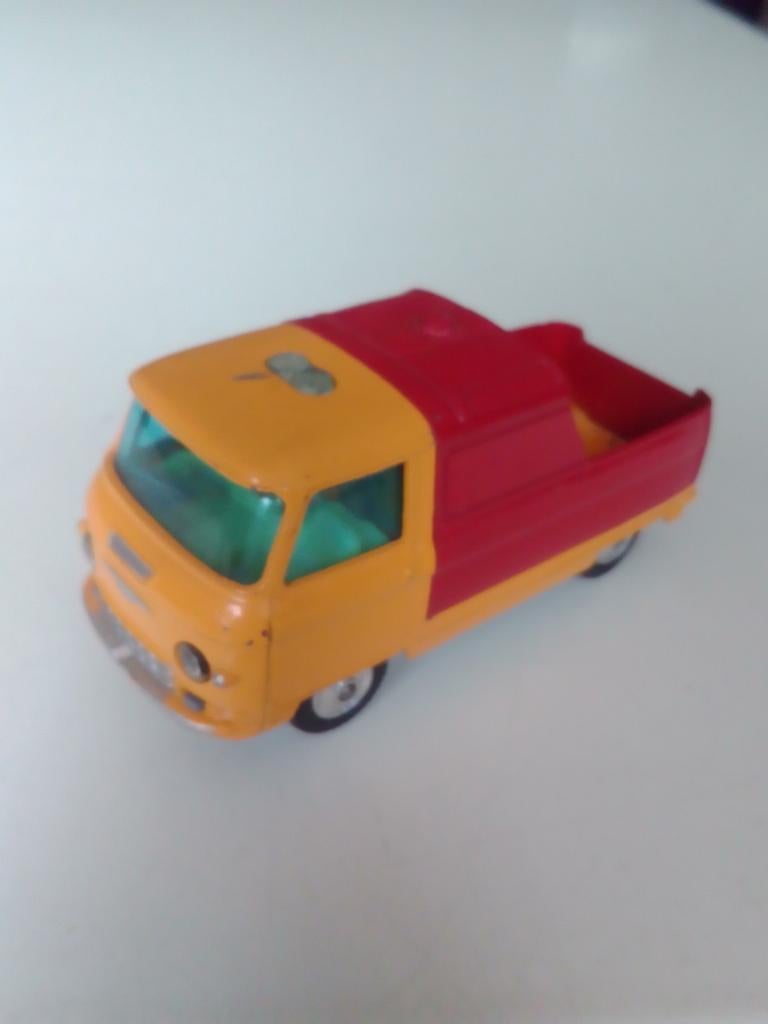 Commer 3/4 ton chassis pick up van Corgi Toys, Ophalen of Verzenden