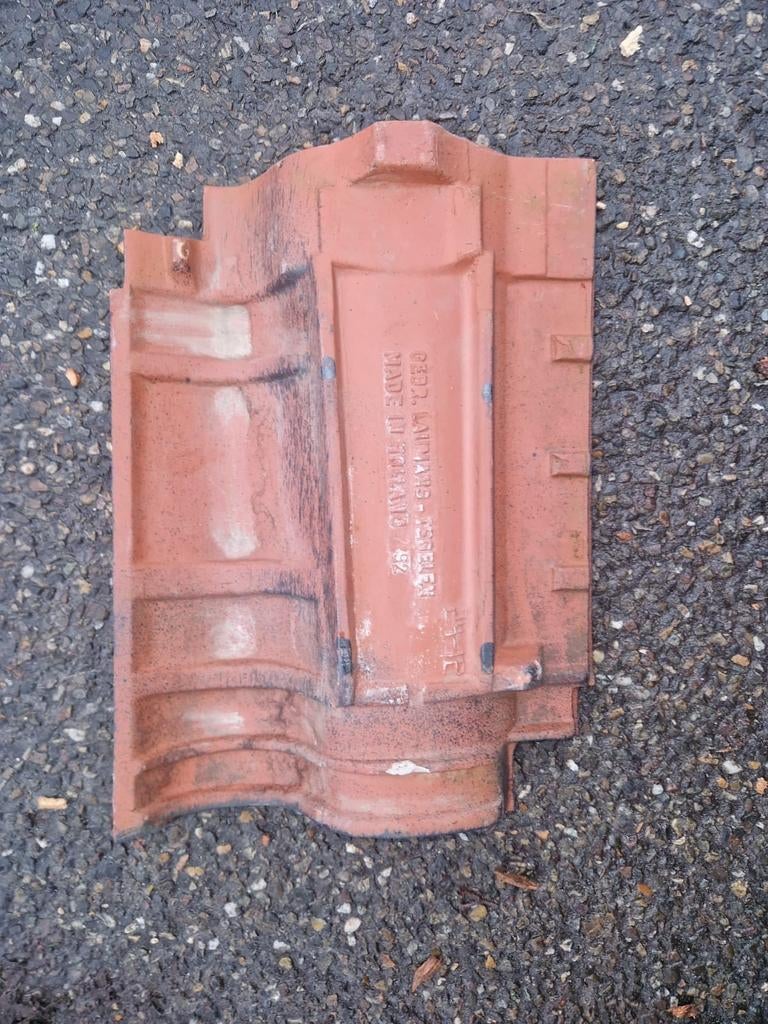 Gebr. Laumans Vh/Ovh Romaanse zwart verglaasde dakpannen, Ophalen, Steen of Klei, Zo goed als nieuw, 15 m² of meer