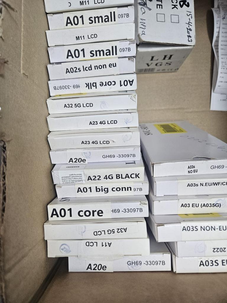 Samsung A01 tot A32 LCD Display screen Service v.a. €20, Telecommunicatie, Mobiele telefoons | Toebehoren en Onderdelen, Ophalen of Verzenden