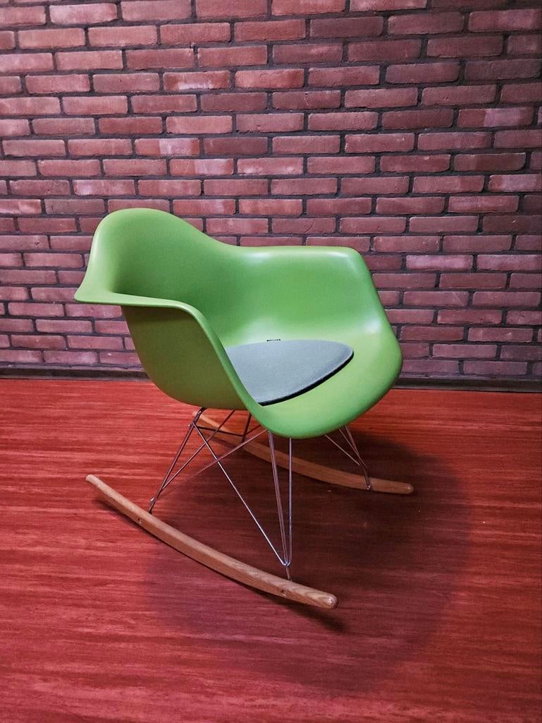 Kubikoff schommelstoel met kussen, Ophalen