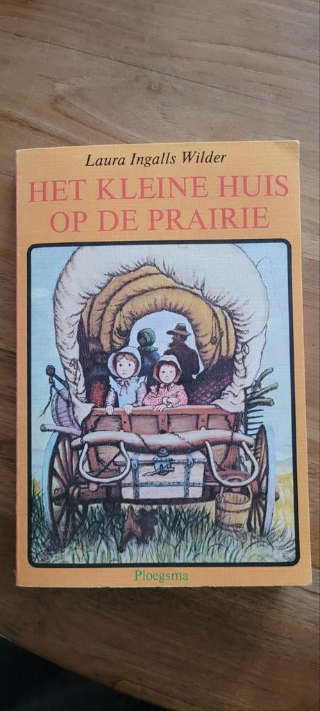 Kleine huis op de prairie deel 2 Laura Ingalls Wilder, Ophalen of Verzenden, Zo goed als nieuw