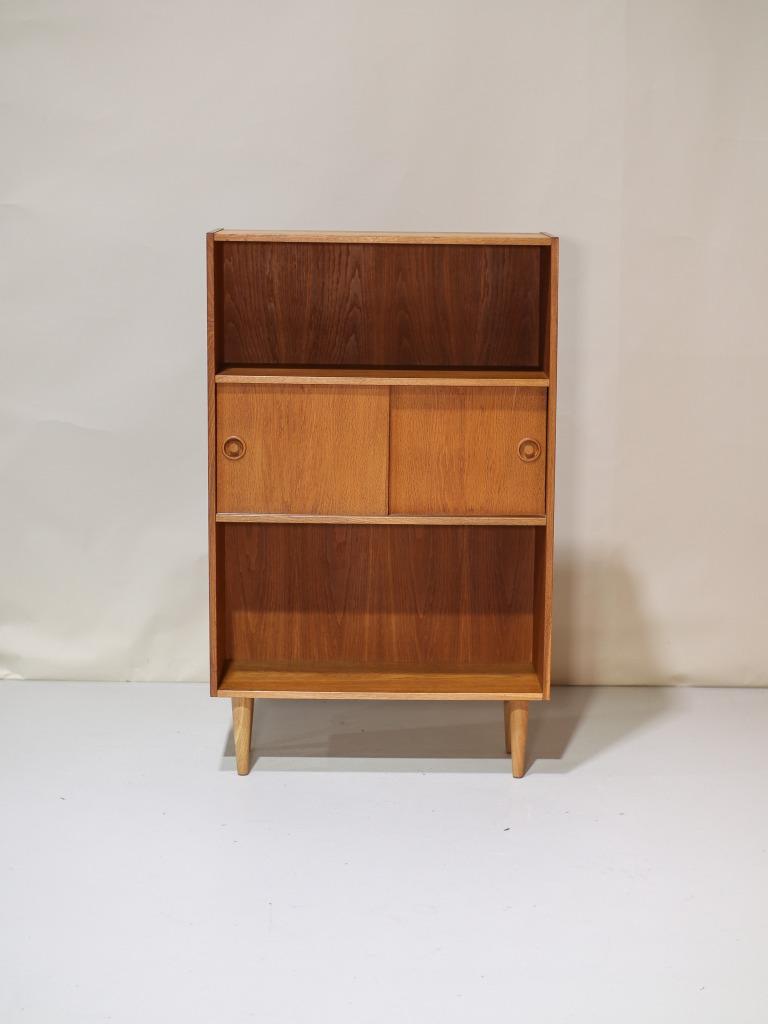 Boekenkast met deuren eiken Deens vintage, Ophalen, Met deur(en), -, 100 tot 150 cm