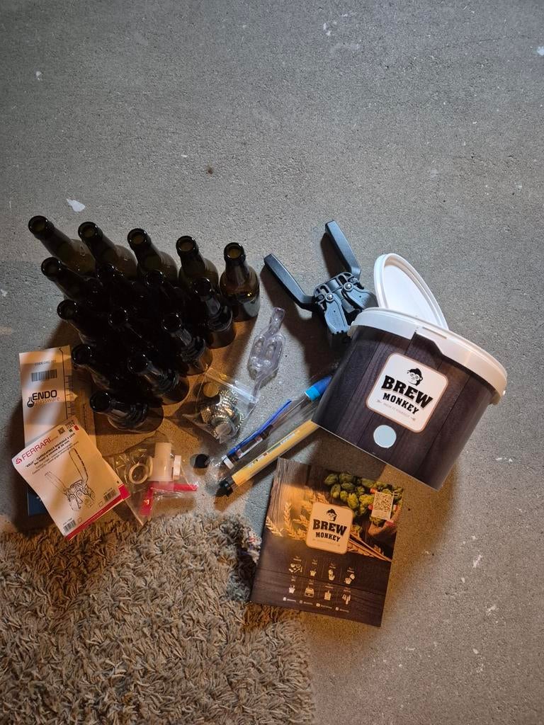 Brew Monkey Eigen Bier Maak Set, Ophalen of Verzenden, Zo goed als nieuw