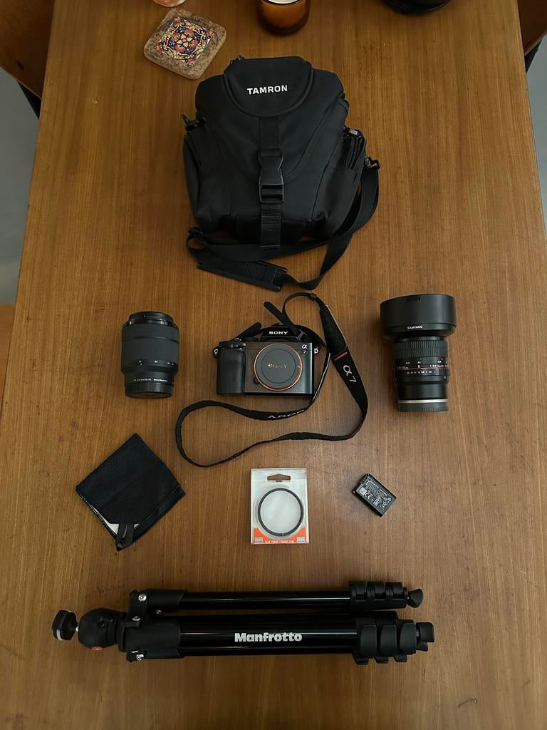 Sony Alfa 7 + 2 lenzen, tripod en tas, Ophalen, Spiegelreflex, Zo goed als nieuw, Sony