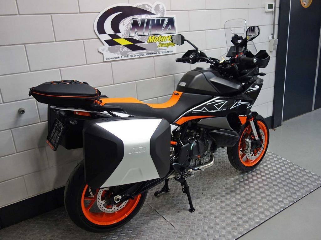 KTM 890 SMT - foto 2