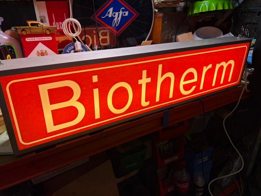 Biotherm lichtreclame, Ophalen, Gebruikt, Lichtbak of (neon) lamp