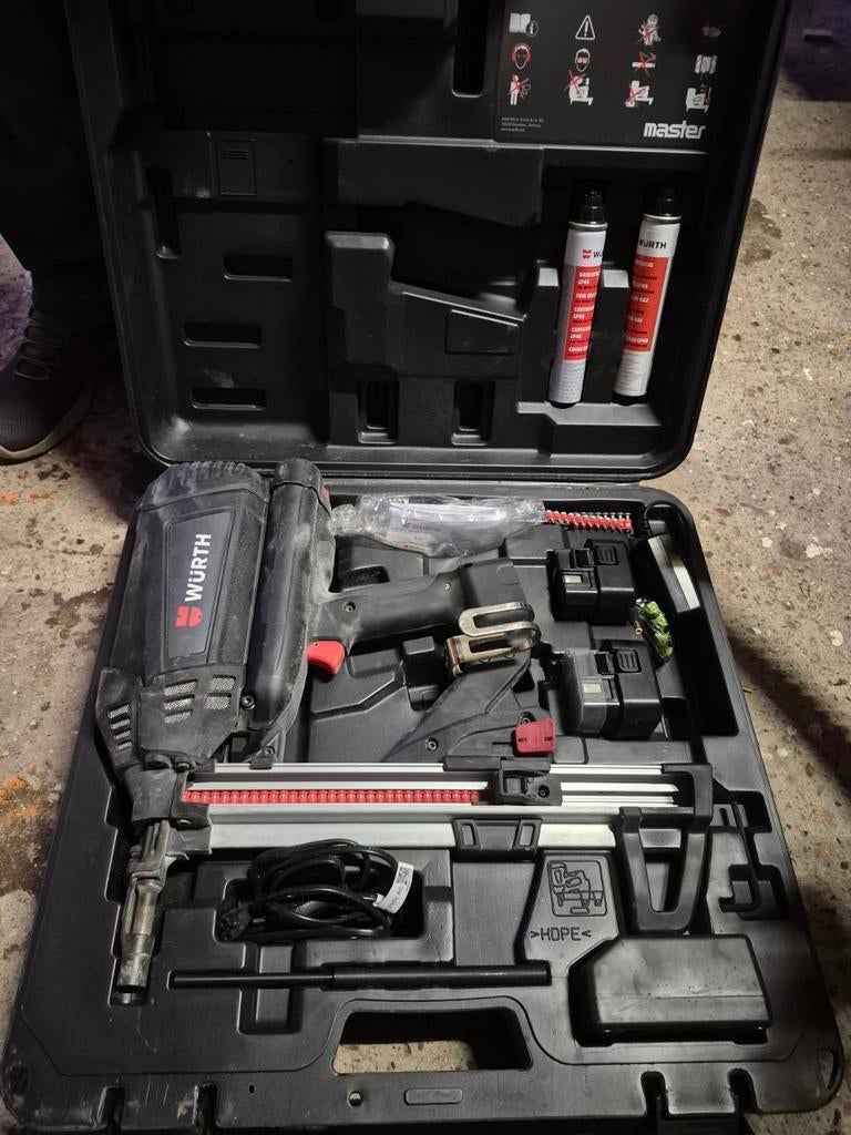 Würth Master Accu schiet hamer  met accessoires, Ophalen of Verzenden, Gebruikt