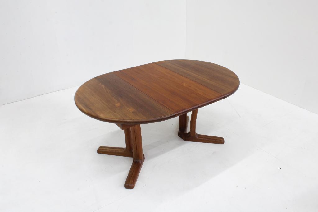 Vintage Dyrlund Deense ronde uitschuifbare massief teak, Ophalen, 50 tot 100 cm, Zo goed als nieuw, Teakhout