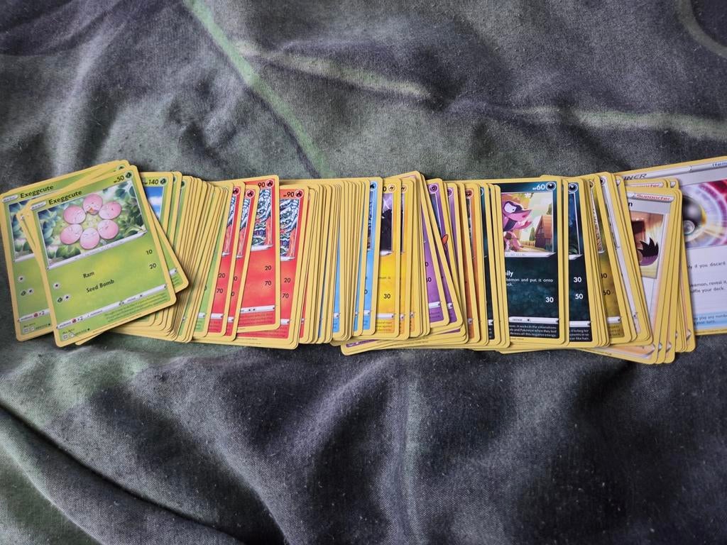 Pokemonkaarten set : (brilliant stars 172)kijk beschrijving, Ophalen, Nieuw