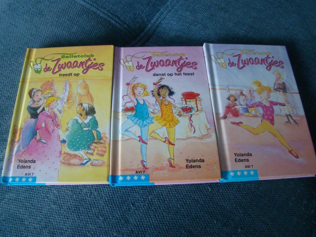 3x De Zwaantjes door Yolanda Edens / AVI7 / Balletclub NIEUW, Boeken, Kinderboeken | Jeugd | onder 10 jaar, Nieuw, Fictie algemeen