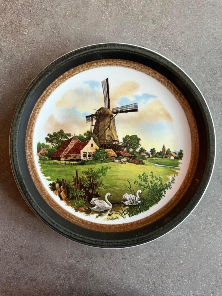 Wandbord royal schwabab J.C. Van Hunnik, Antiek en Kunst, Antiek | Wandborden en Tegels, Ophalen of Verzenden