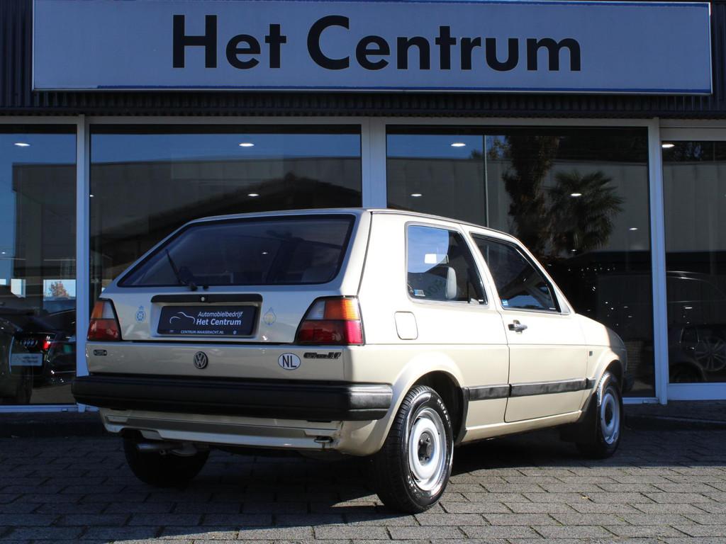 Volkswagen Golf 1.8 90PK Automaat Injectie UNIEK! van eerste, Auto's, Gebruikt, Beige, 469 kg, Golf