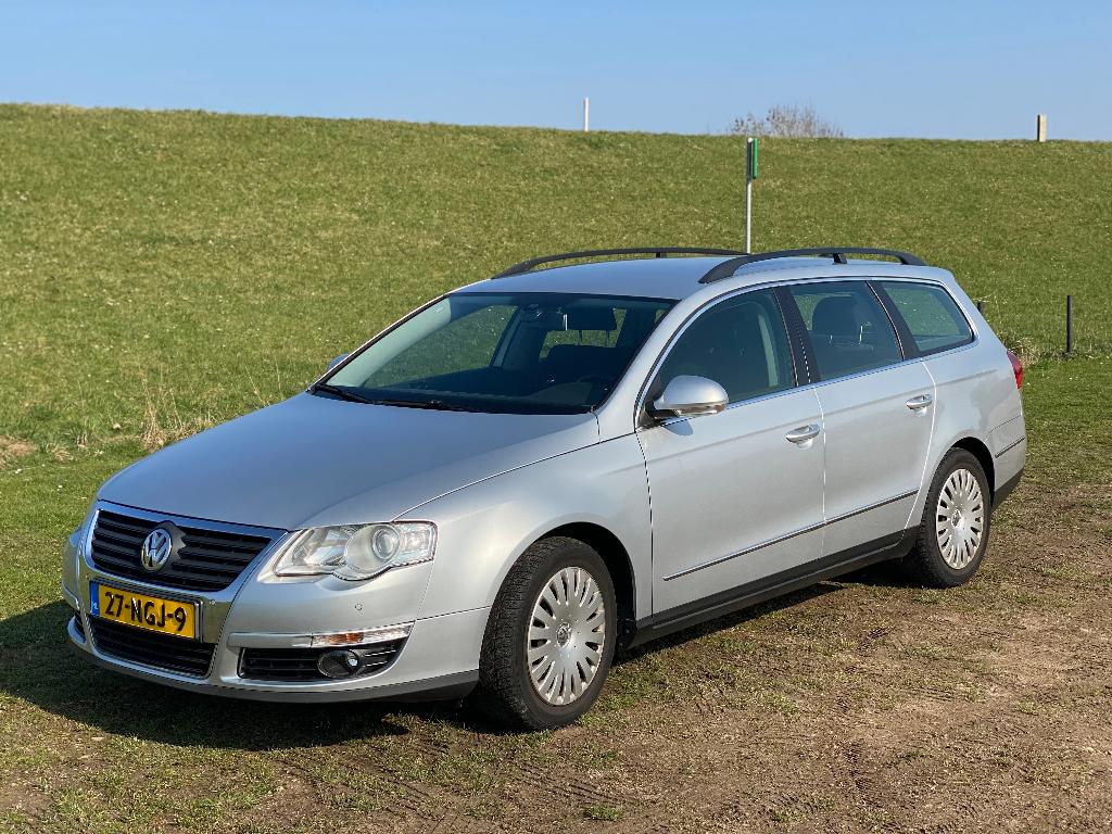Gereviseerde Volkswagen Passat 1.4 TSI 90KW Variant DSG 2010, Euro 5, Stof, Zwart, 4 cilinders