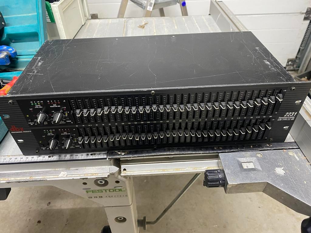 Dbx 2231 equalizer, Muziek en Instrumenten, Effecten, Ophalen of Verzenden, Zo goed als nieuw, Equalizer