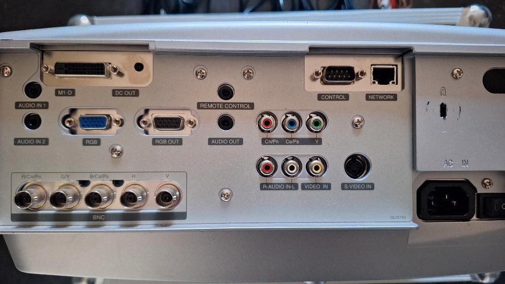 Hitachi CP-X1250 Evenementen Projector beamer Multimedia, Audio, Tv en Foto, Beamers, ., Overige technologieën, ., Ophalen of Verzenden