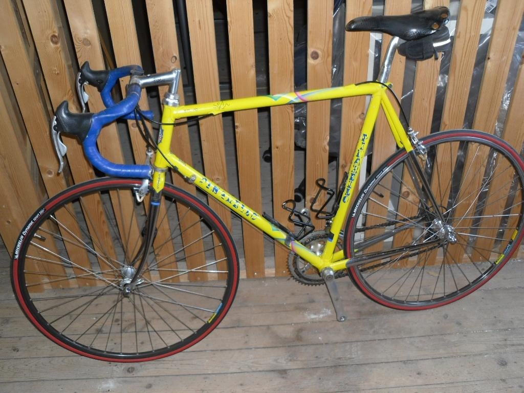 Pinarello Stelvio met Campagnolo 9 speed, 57 cm, Staal, Zo goed als nieuw, 15 tot 20 versnellingen, 57 tot 61 cm
