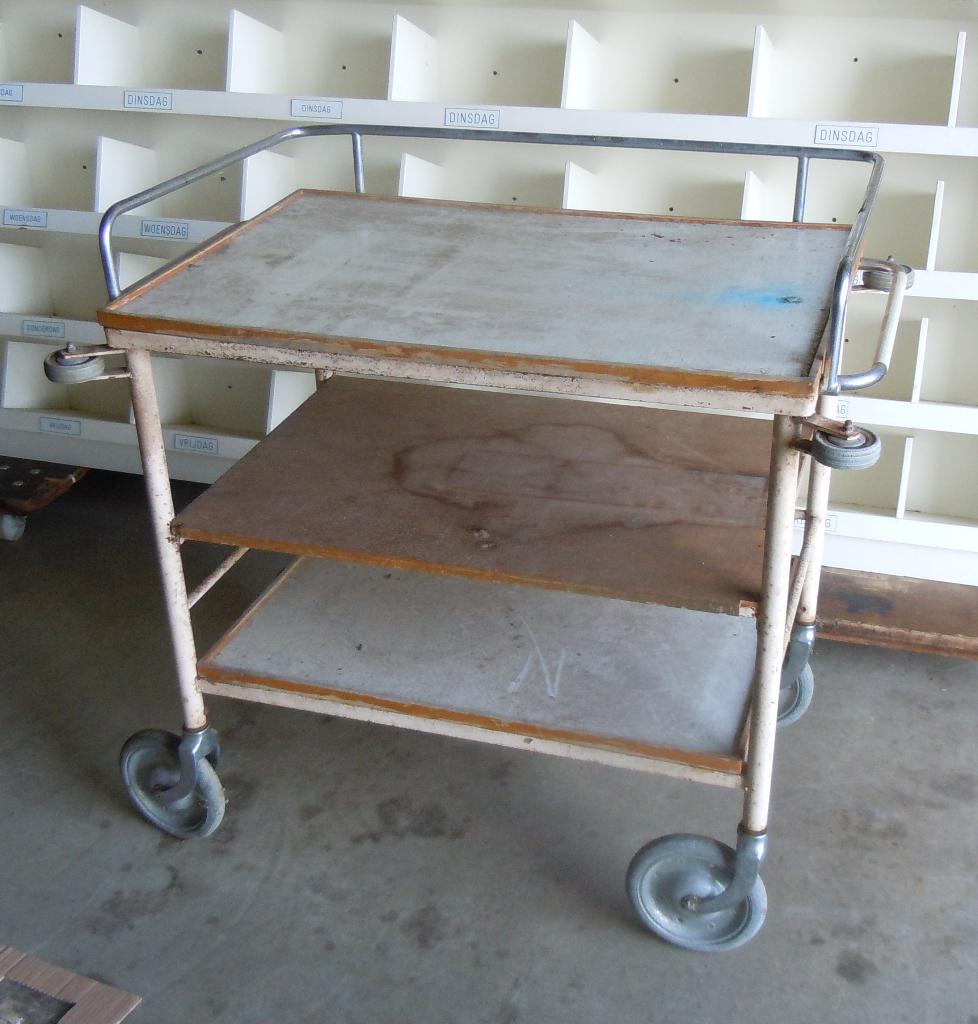 keukentrolly (vintage medicijnkar), Ophalen, Gebruikt, 50 tot 100 cm, Minder dan 100 cm