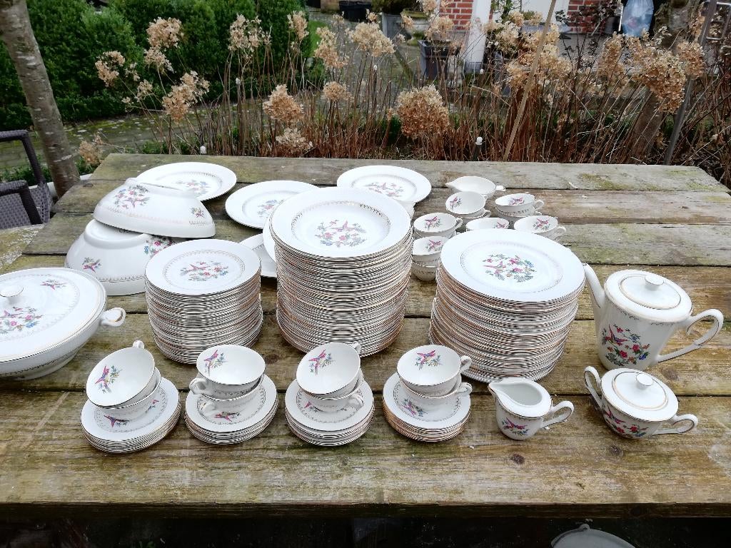 >24 pers. Enorm Frans servies Paradise l 'Amandinoise, Ophalen, Zo goed als nieuw, Overige stijlen, Porselein