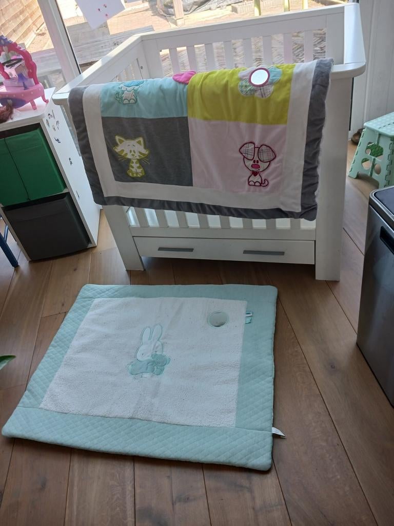 Box met la matras en boxs kleden, Ophalen, Gebruikt, Rechthoekig, In hoogte verstelbaar