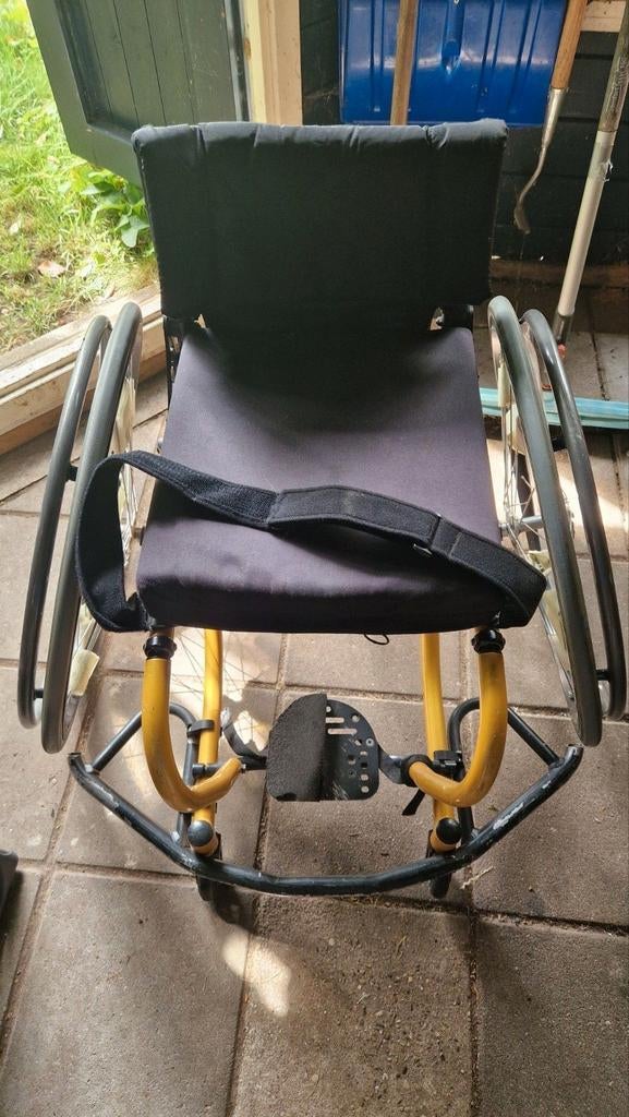 Sportrolstoel voor junior, Diversen, Rolstoelen, Ophalen, Gebruikt, Handbewogen rolstoel