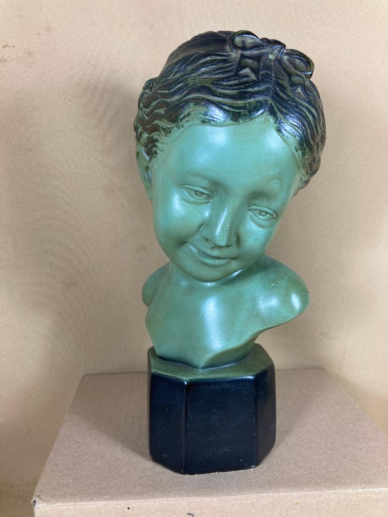 Art Deco gipsen buste van een meisje, Ophalen of Verzenden
