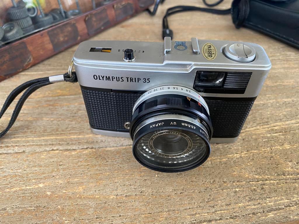 Vintage Olympus trip 35 goedwerkend en netjes, Audio, Tv en Foto, Fotocamera's Analoog, Ophalen of Verzenden, Zo goed als nieuw
