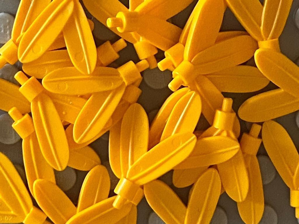 Lego pluim veren 28958 fel licht-oranje NIEUW !! 4 st. 0,99, Ophalen of Verzenden, Nieuw, Losse stenen, Lego