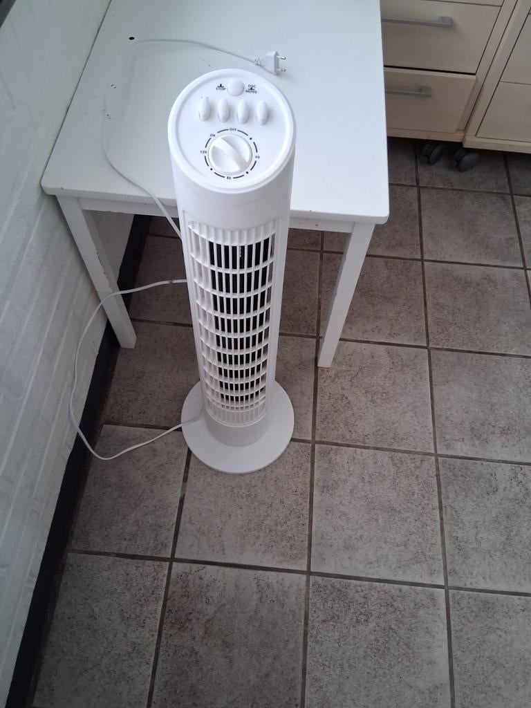 Ventilator, Witgoed en Apparatuur, Ventilatoren, Ophalen, Zo goed als nieuw, Torenventilator